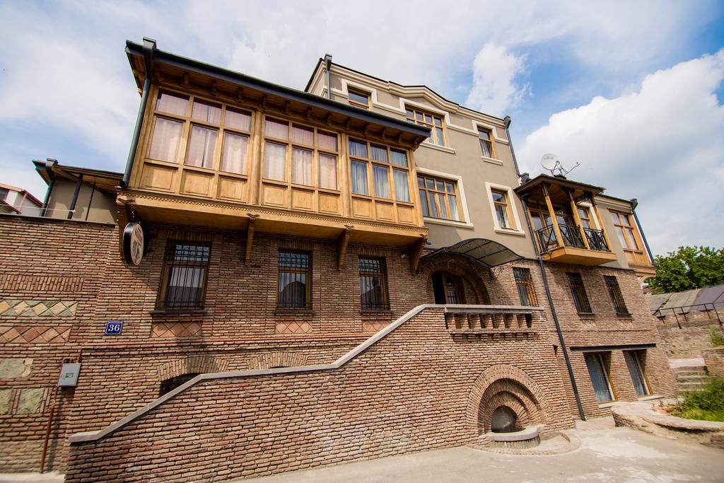 Metekhi'S Galavani Hotel Tbilisi Buitenkant foto